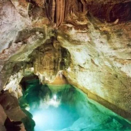 Superbe Avec Piscine Privee דירה *